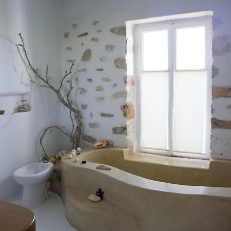 Joy In Ampelas Paros Villa *