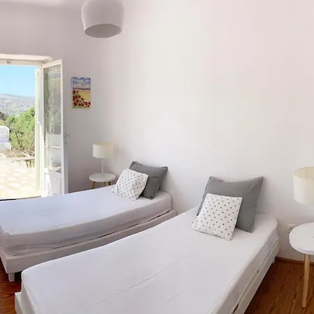 Joy In Ampelas Villa